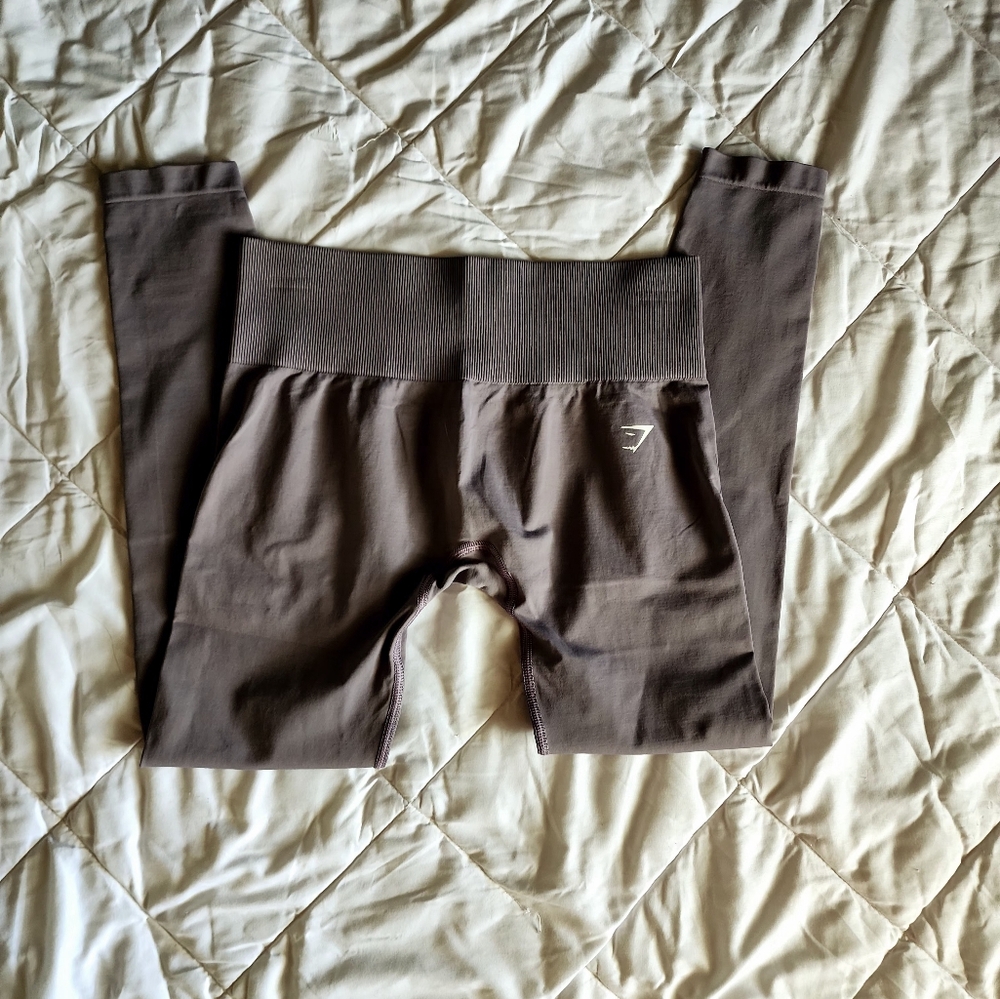❌️SOLD❌️ everyday seamless collections leggings bundle.  Medium. - Picture 5 of 14